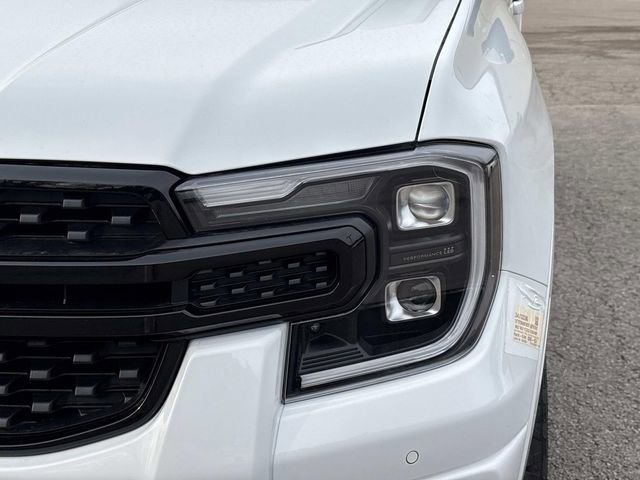 New 2025 Ford Ranger Lariat w/ FX4 Off-Road Package image 11