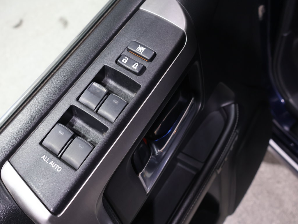 Used 2016 Toyota 4Runner Limited AWD/4WD image 14