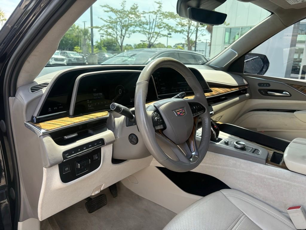 Used 2021 Cadillac Escalade Premium Luxury Platinum image 10