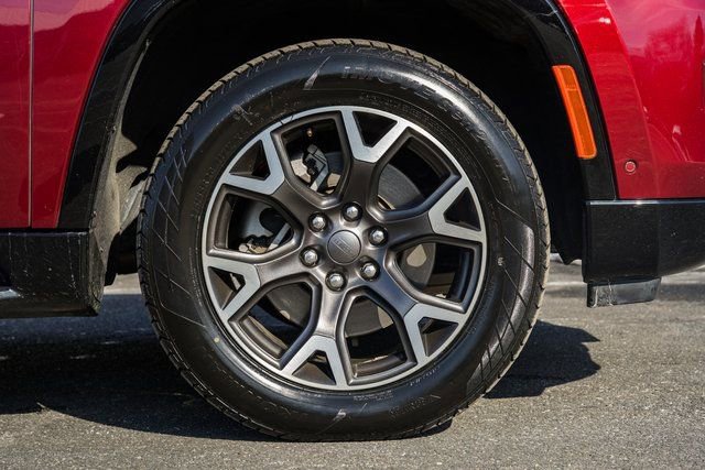 Used 2024 Jeep Wagoneer L Series III w/ Flexible Seating Group image 36