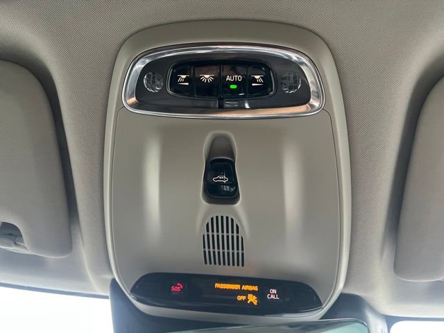 Used 2018 Volvo XC60 T5 Inscription w/ Convenience Package AWD/4WD image 38