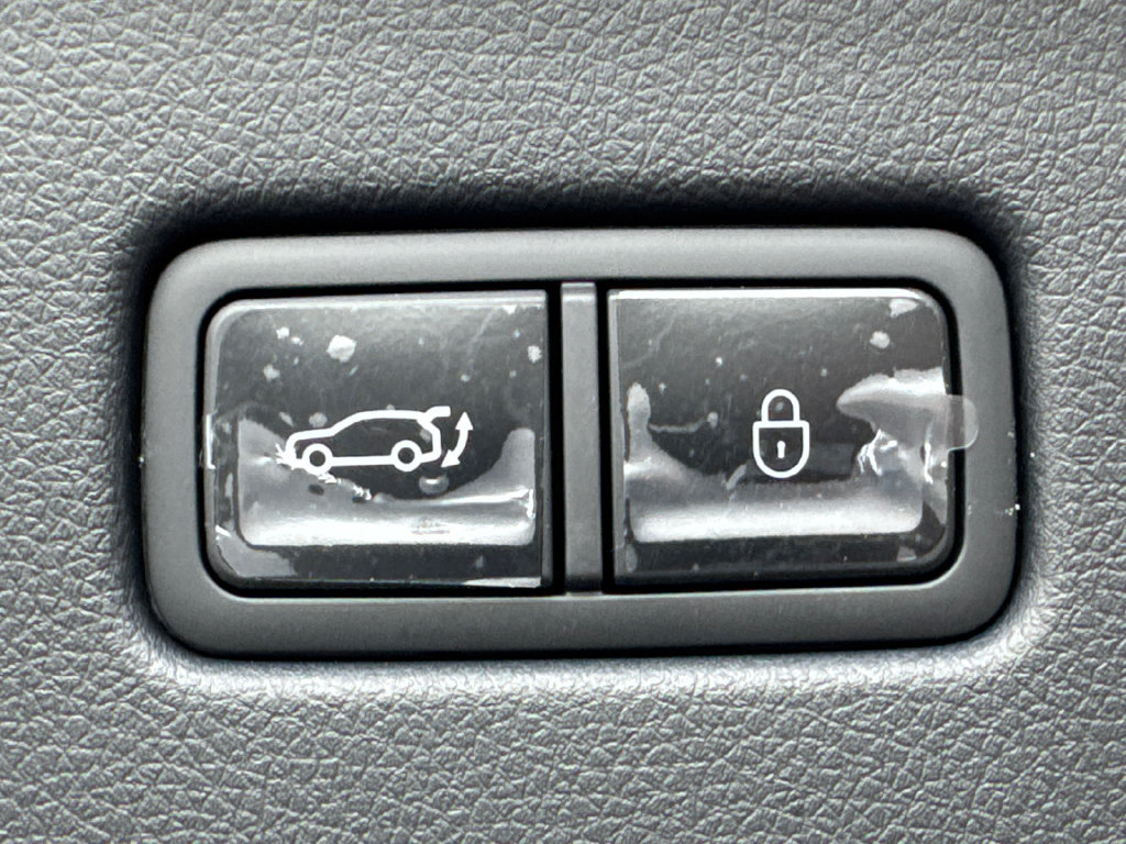 New 2027 Genesis GV60 RWD image 19