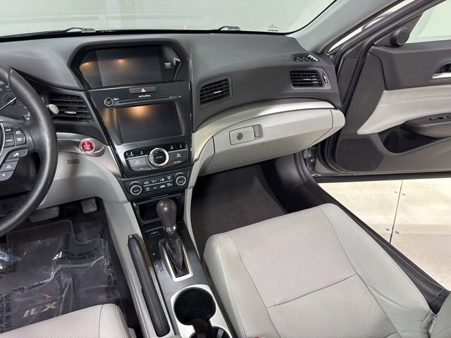 Used 2017 Acura ILX FWD image 23
