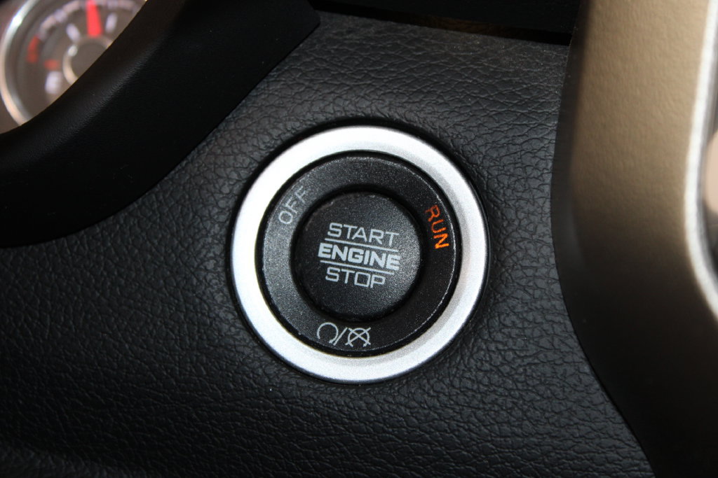 Used 2019 RAM 3500 Laramie AWD/4WD image 43