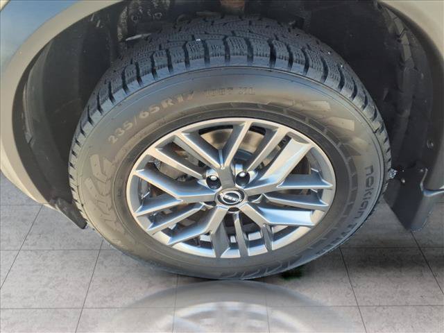Used 2022 Nissan Rogue S AWD/4WD image 13