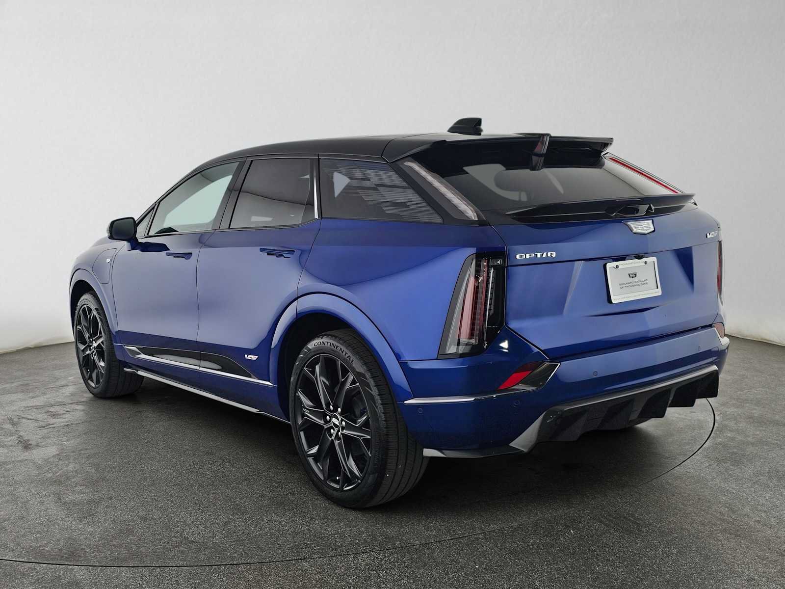 New 2027 Cadillac Optiq V w/ Deep Ocean Design Edition AWD/4WD image 5
