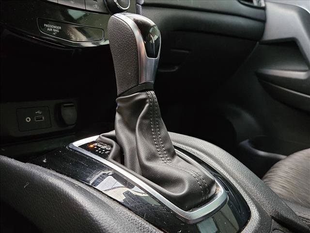 Used 2019 Nissan Rogue S FWD image 11