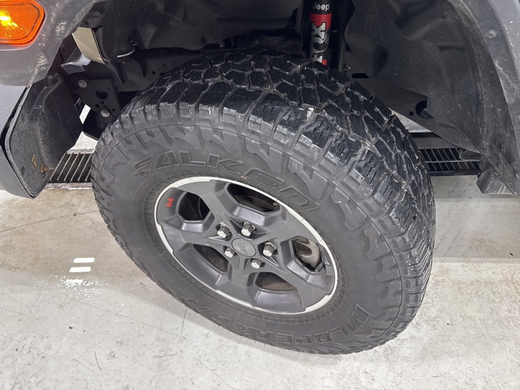 Used 2022 Jeep Gladiator Rubicon w/ LED Lighting Group image 12