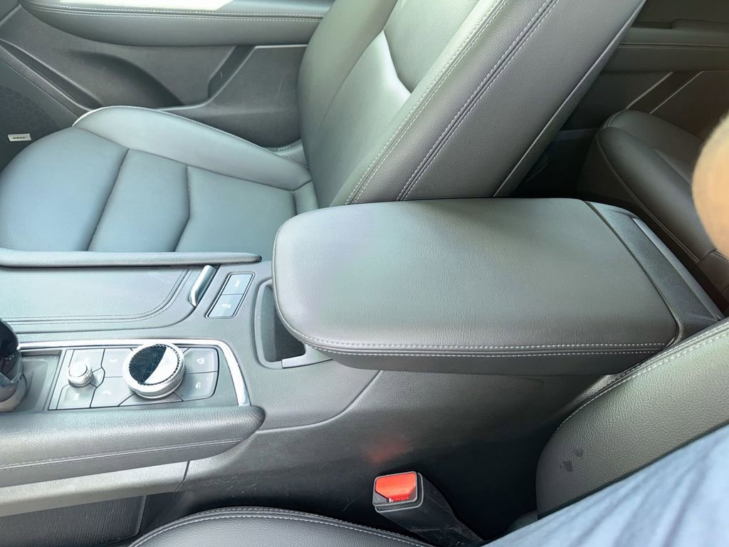Used 2023 Cadillac XT5 Luxury AWD/4WD image 24