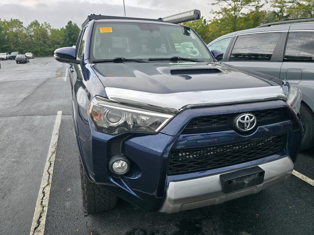 Used 2015 Toyota 4Runner Trail Premium AWD/4WD image 2
