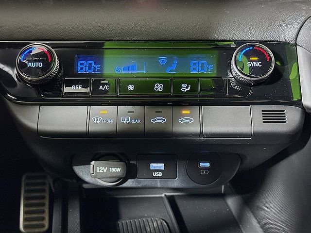 Used 2026 Hyundai Elantra Sport FWD image 15