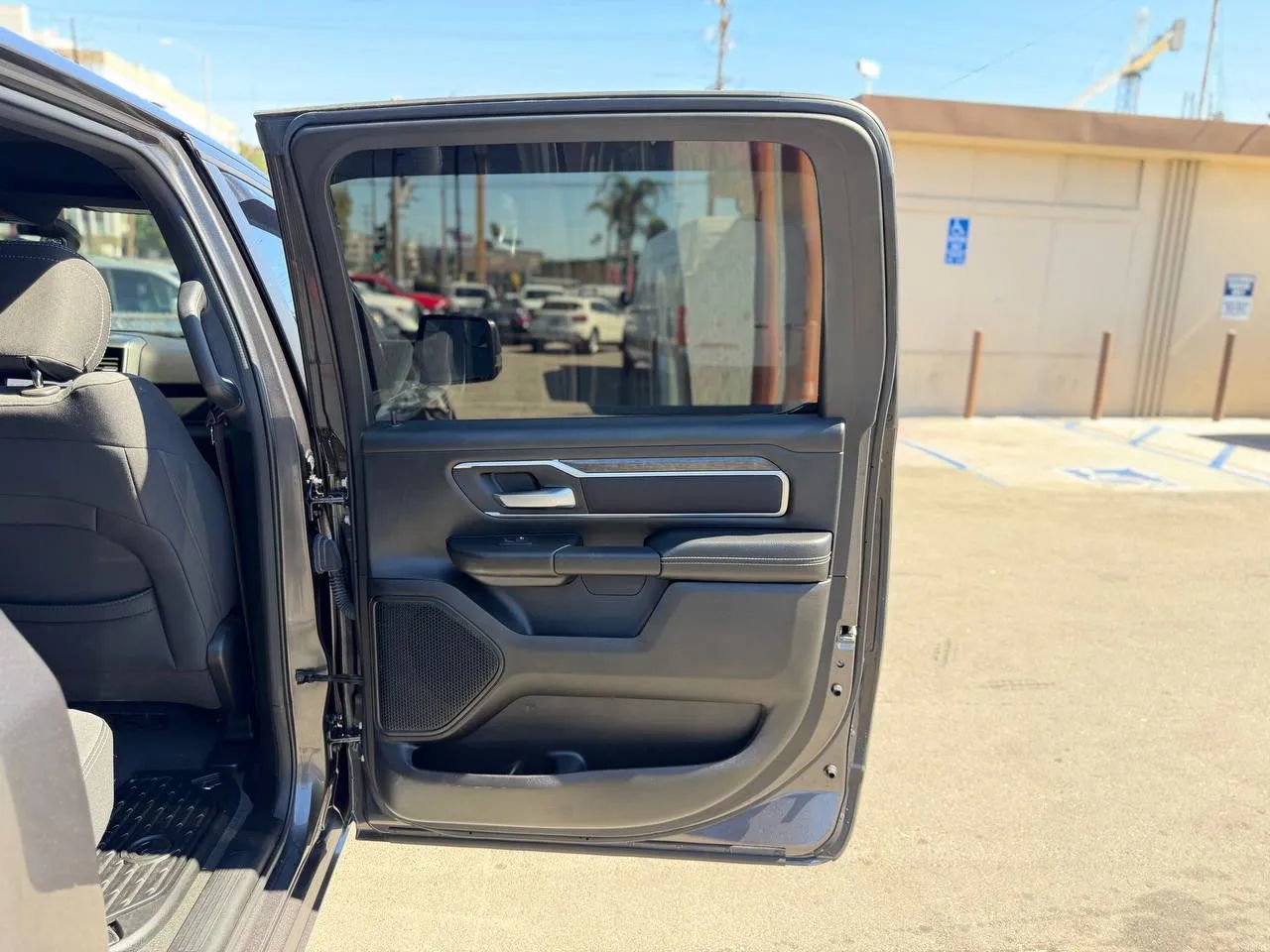 Used 2024 RAM 1500 Big Horn image 31