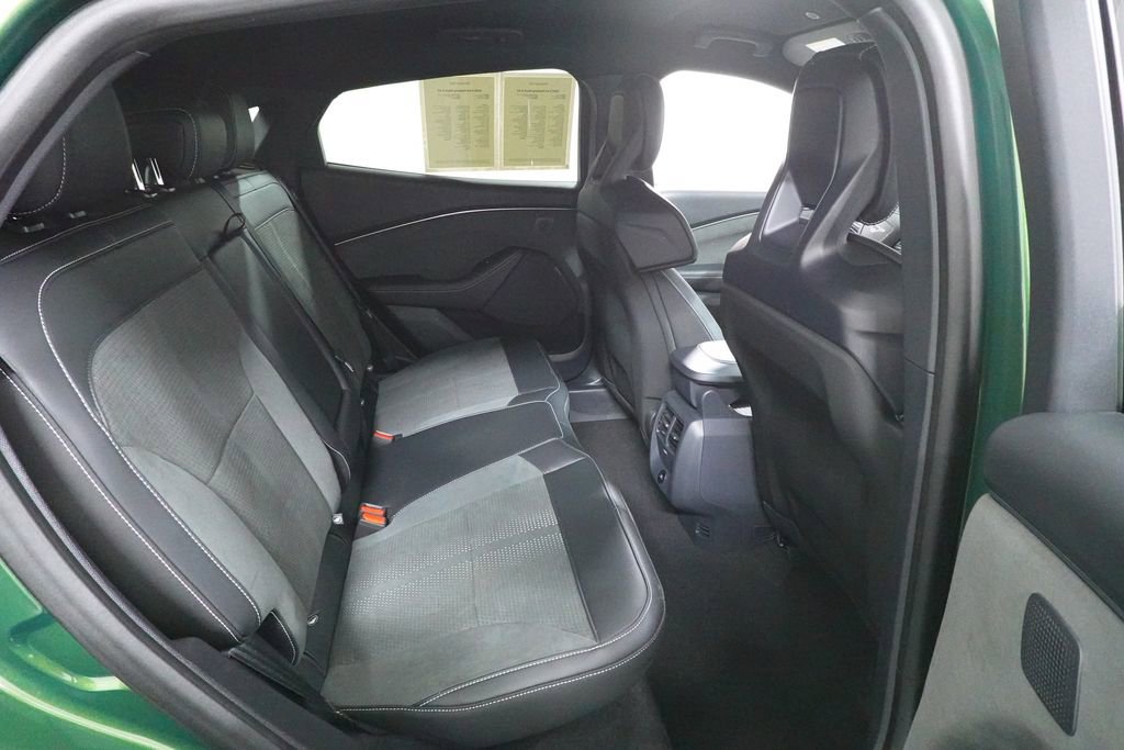 Used 2025 Ford Mustang Mach-E GT AWD/4WD image 32
