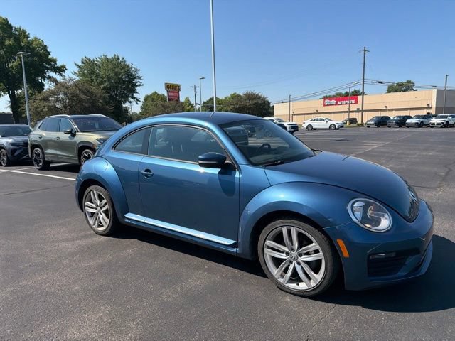 Used 2019 Volkswagen Beetle 2.0T S FWD image 14