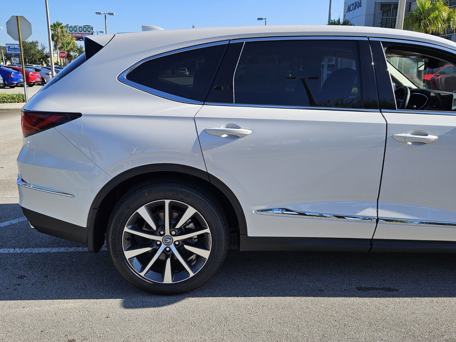 New 2026 Acura MDX FWD w/ Technology Package image 4