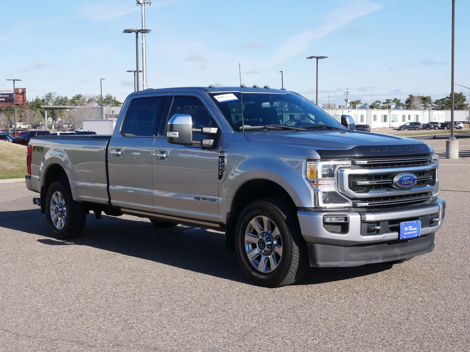 Certified 2022 Ford F250 Platinum w/ FX4 Off-Road Package image 9