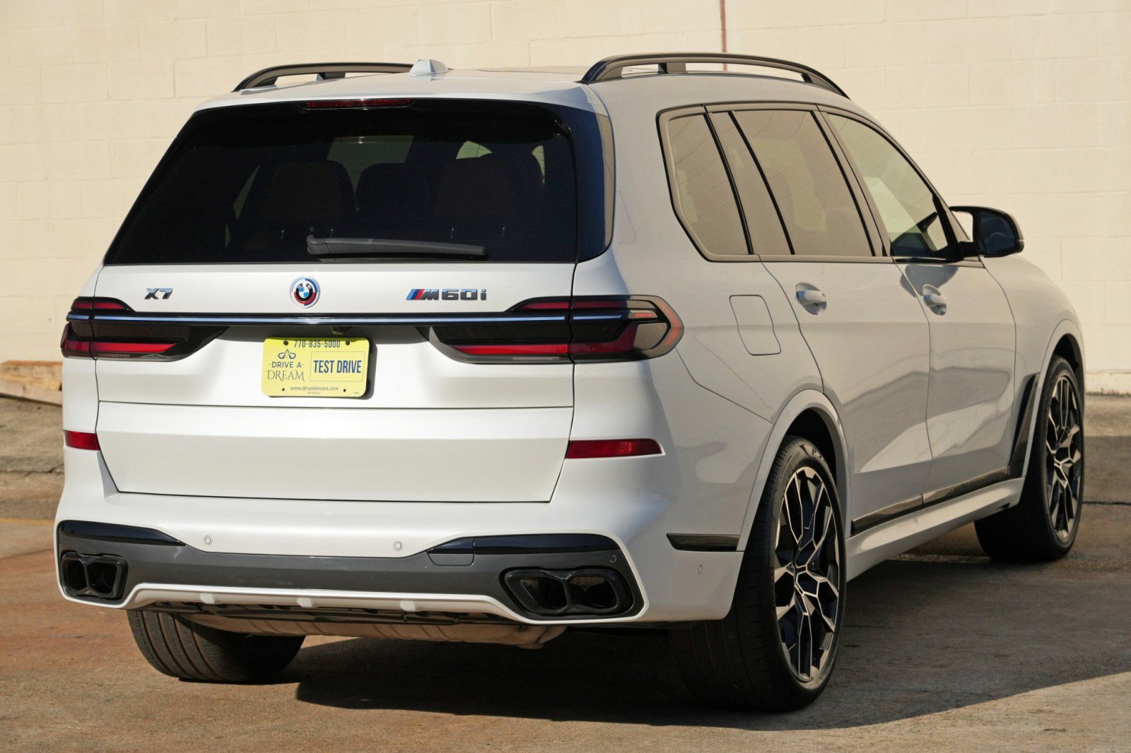 Used 2023 BMW X7 M60i w/ Climate Comfort Package AWD/4WD image 58