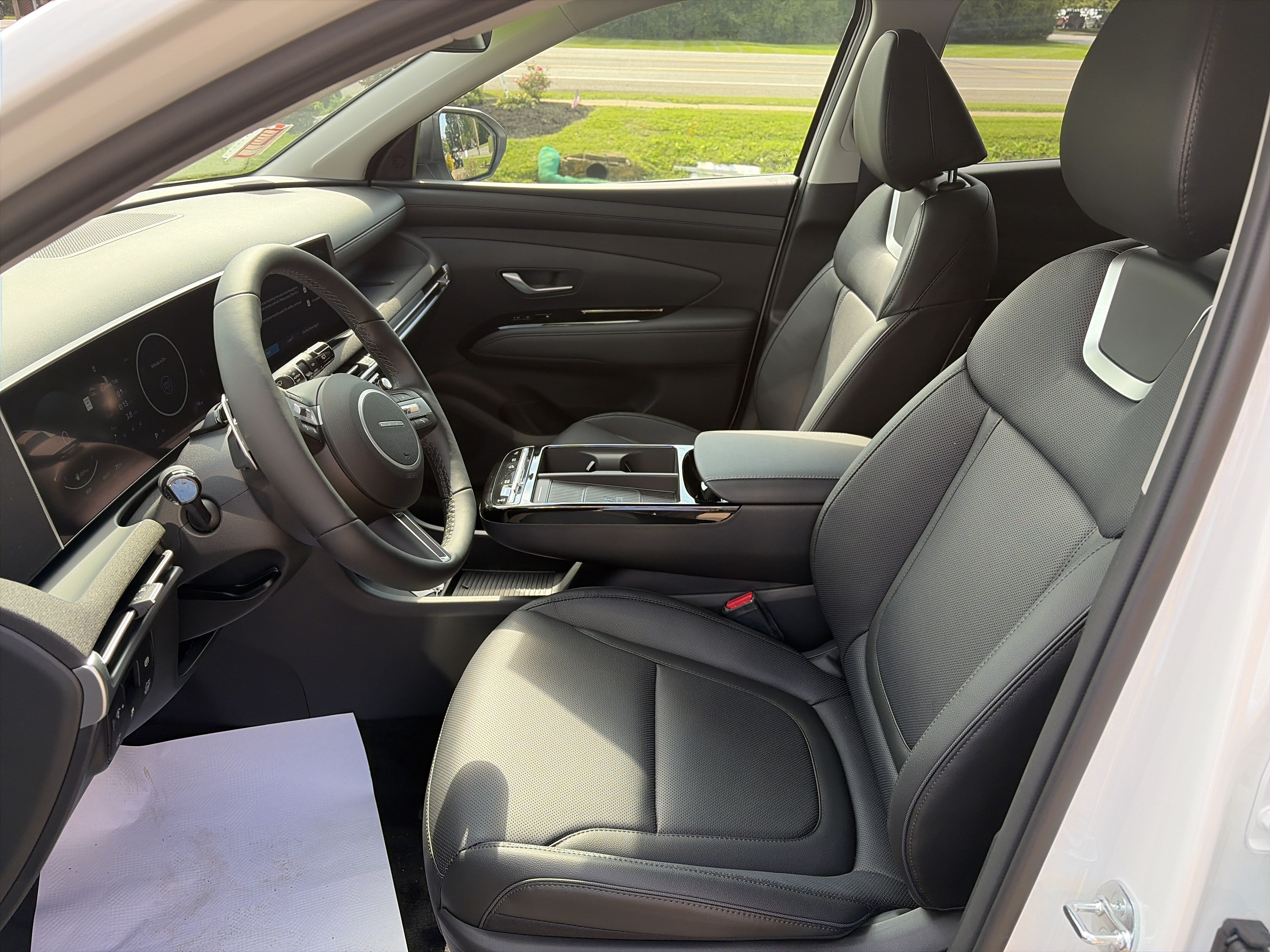 New 2026 Hyundai Tucson Limited AWD/4WD image 12
