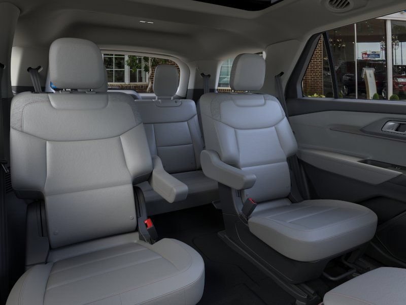 New 2026 Ford Explorer Active w/ Active Comfort Package AWD/4WD image 11