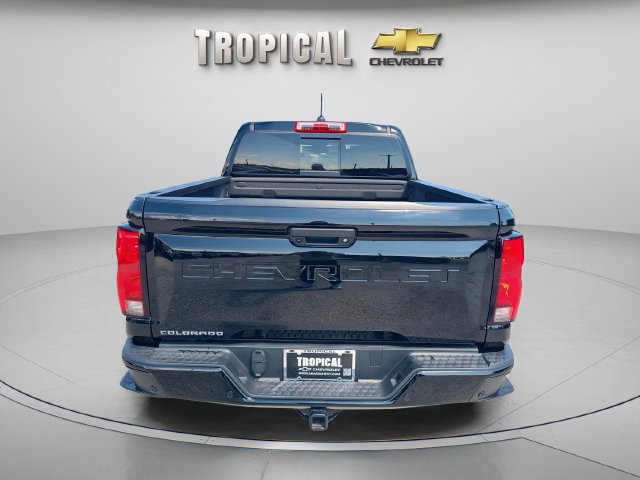Used 2026 Chevrolet Colorado Z71 w/ Technology Package AWD/4WD image 4