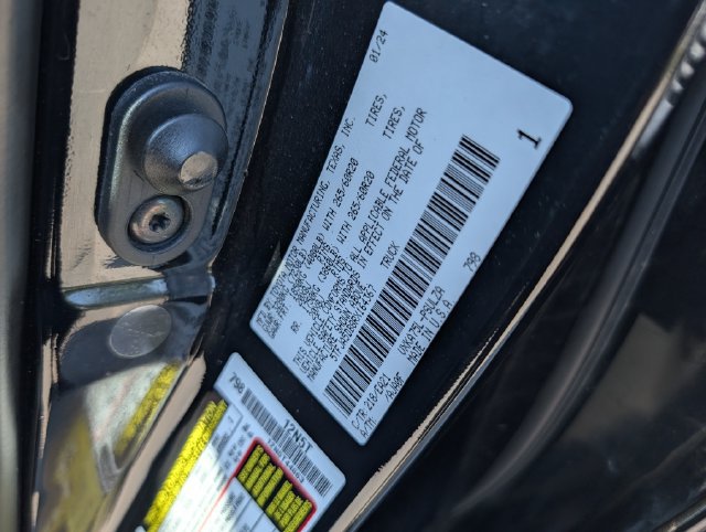Used 2024 Toyota Tundra Limited w/ Power Package AWD/4WD image 36