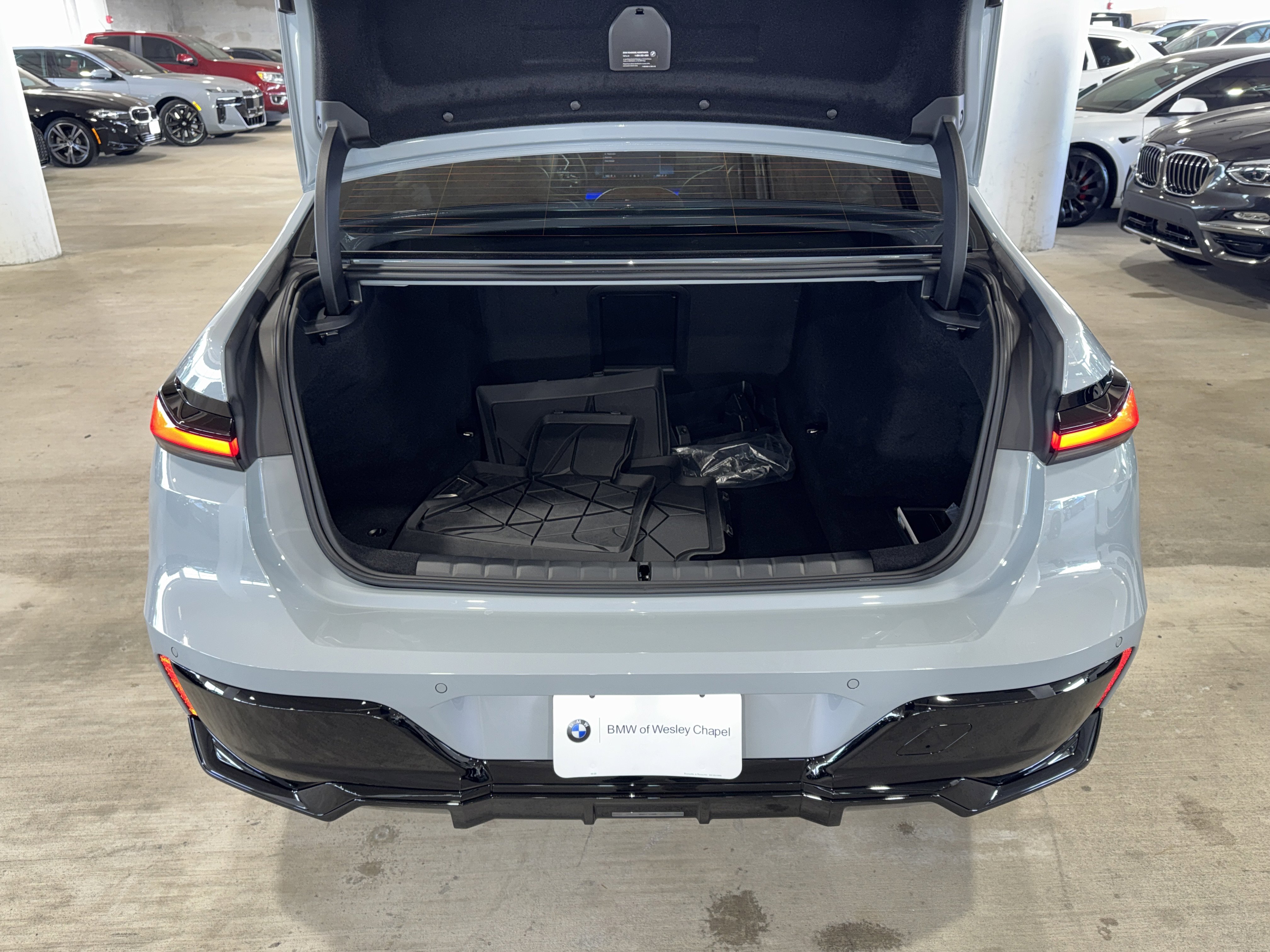 Used 2026 BMW 740i 740i w/ Premium Package image 14