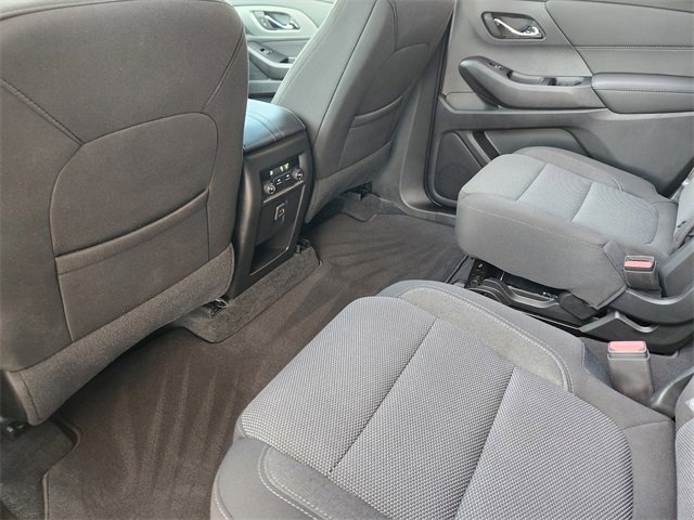 Used 2023 Chevrolet Traverse LT image 28