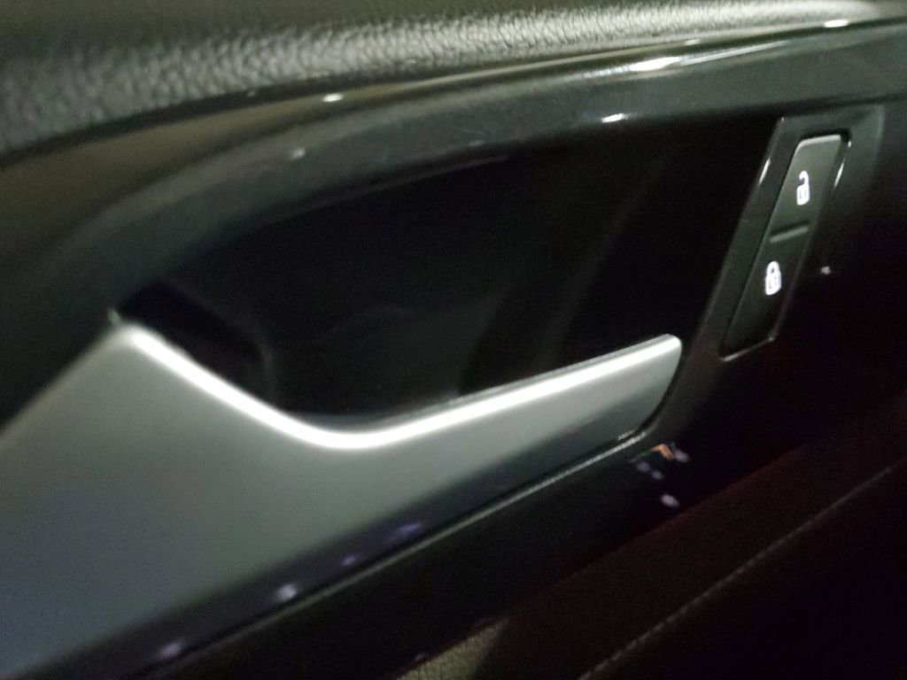 Certified 2023 Volkswagen Taos SEL image 71