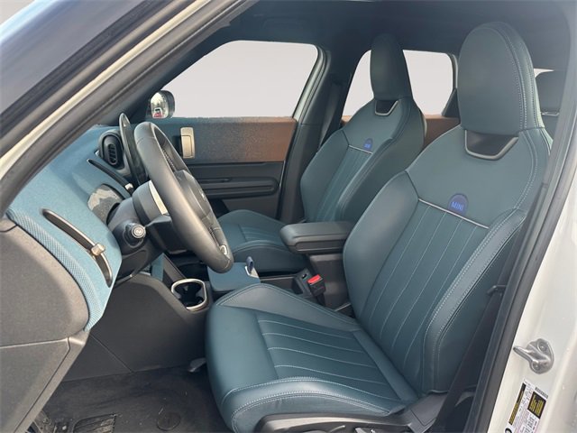 Certified 2025 MINI Cooper Countryman SE image 6