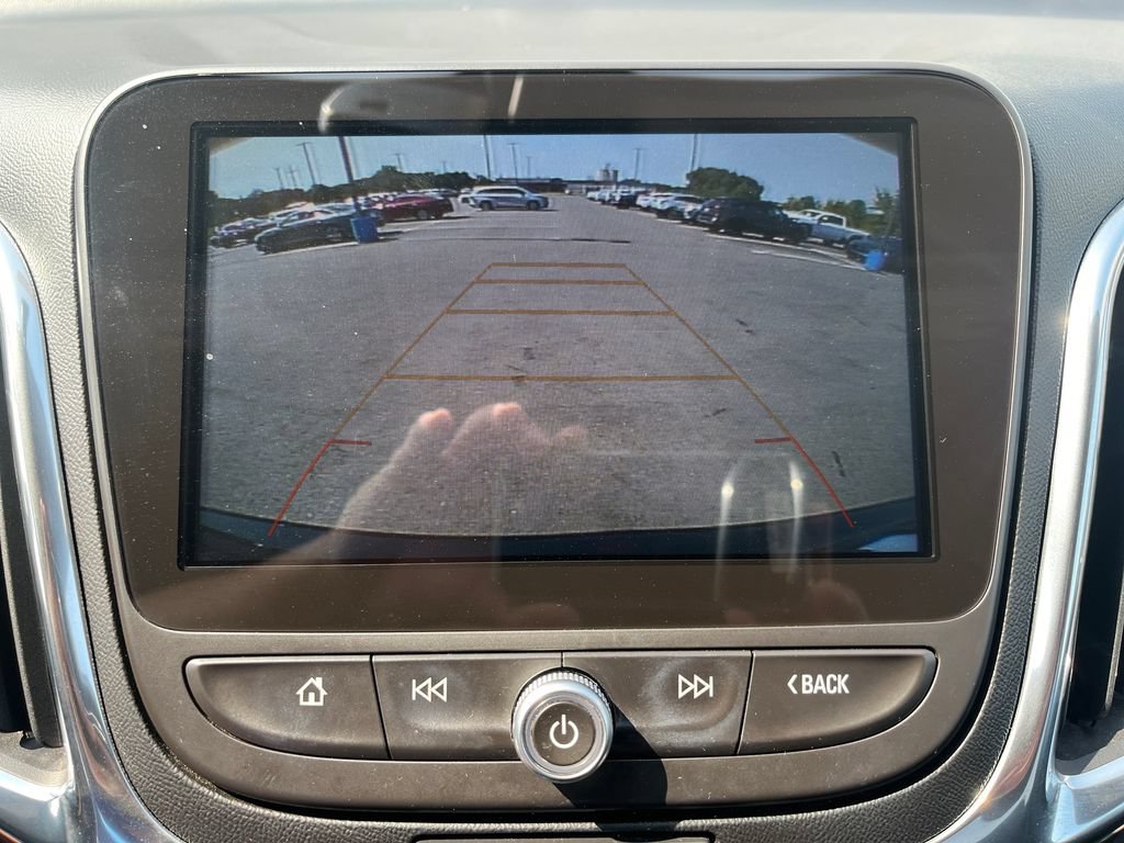 Used 2018 Chevrolet Equinox Premier FWD image 23