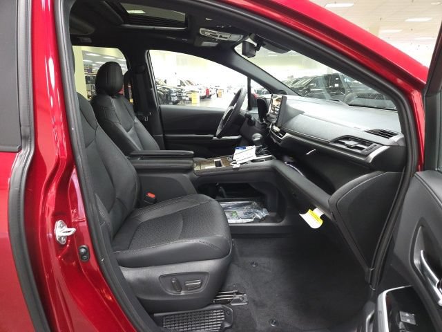 New 2026 Toyota Sienna Platinum AWD/4WD image 8