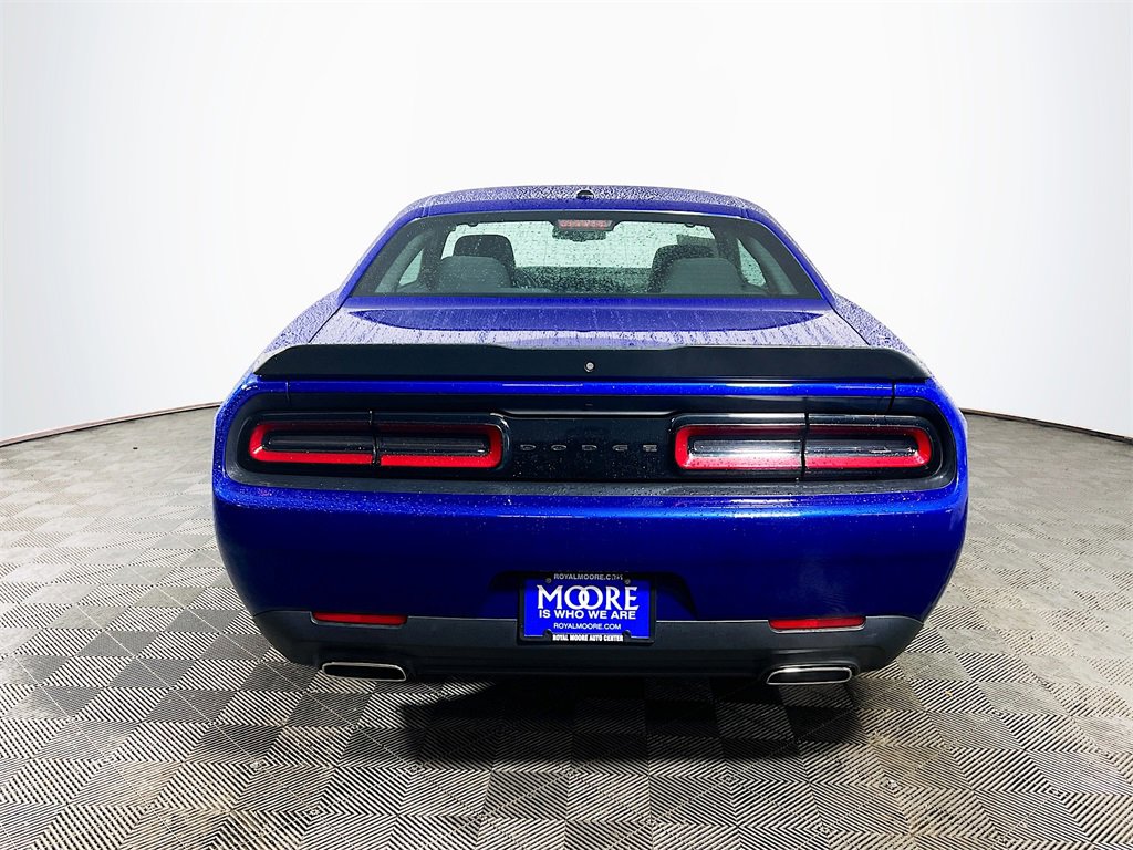 Used 2021 Dodge Challenger SXT w/ Blacktop Package image 7