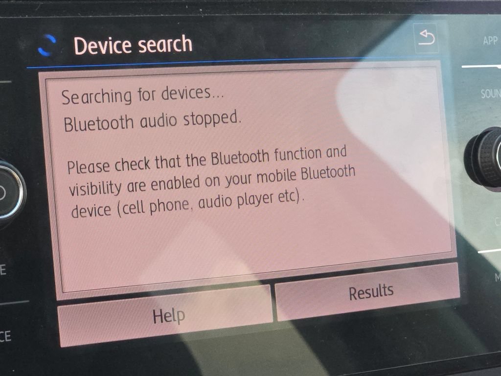 Used 2019 Volkswagen Atlas SE w/ Towing Package AWD/4WD image 7