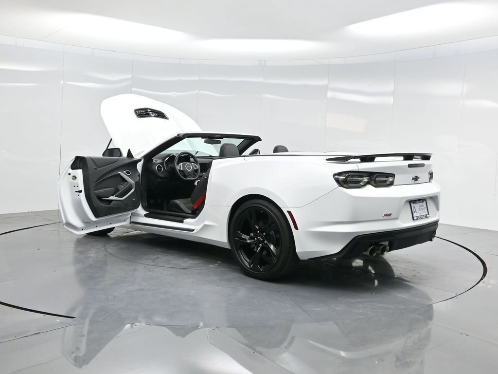 Used 2024 Chevrolet Camaro LT w/ RS Package image 47
