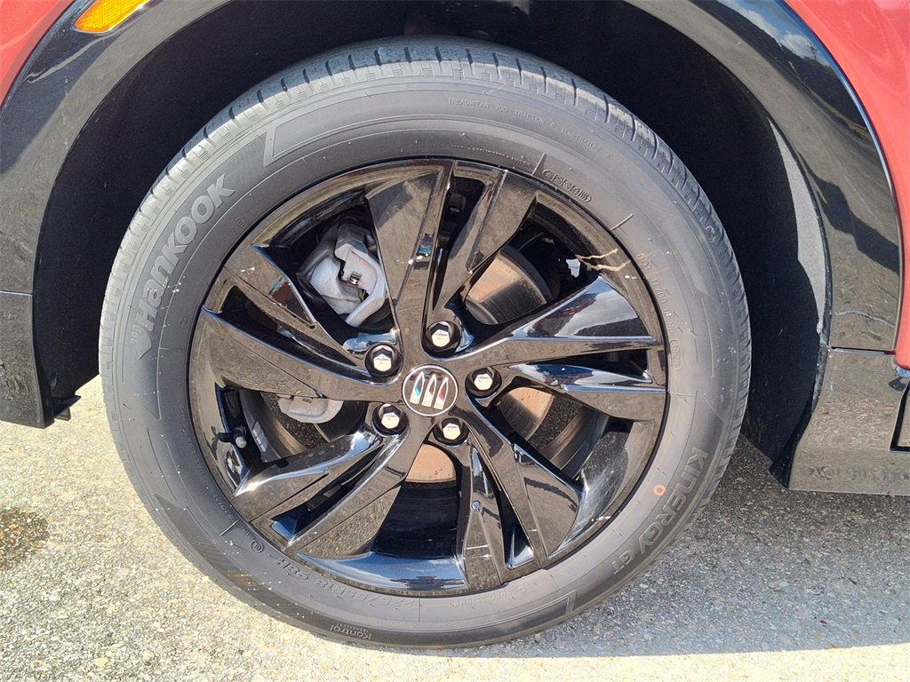 Used 2024 Buick Encore GX Sport Touring w/ Comfort Package image 17