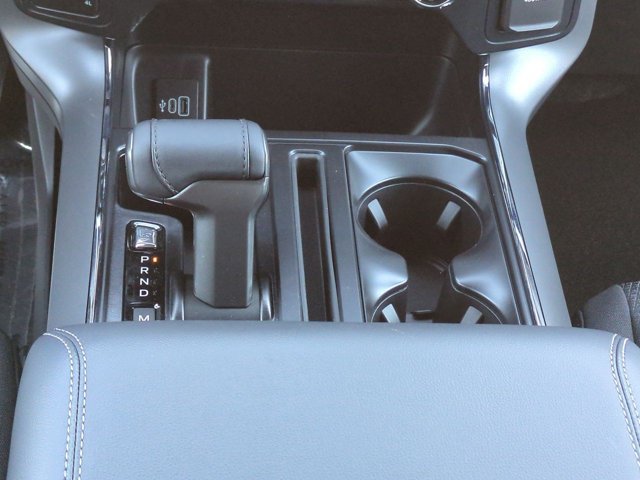 New 2026 Ford F150 XLT w/ Equipment Group 302A MID AWD/4WD image 19