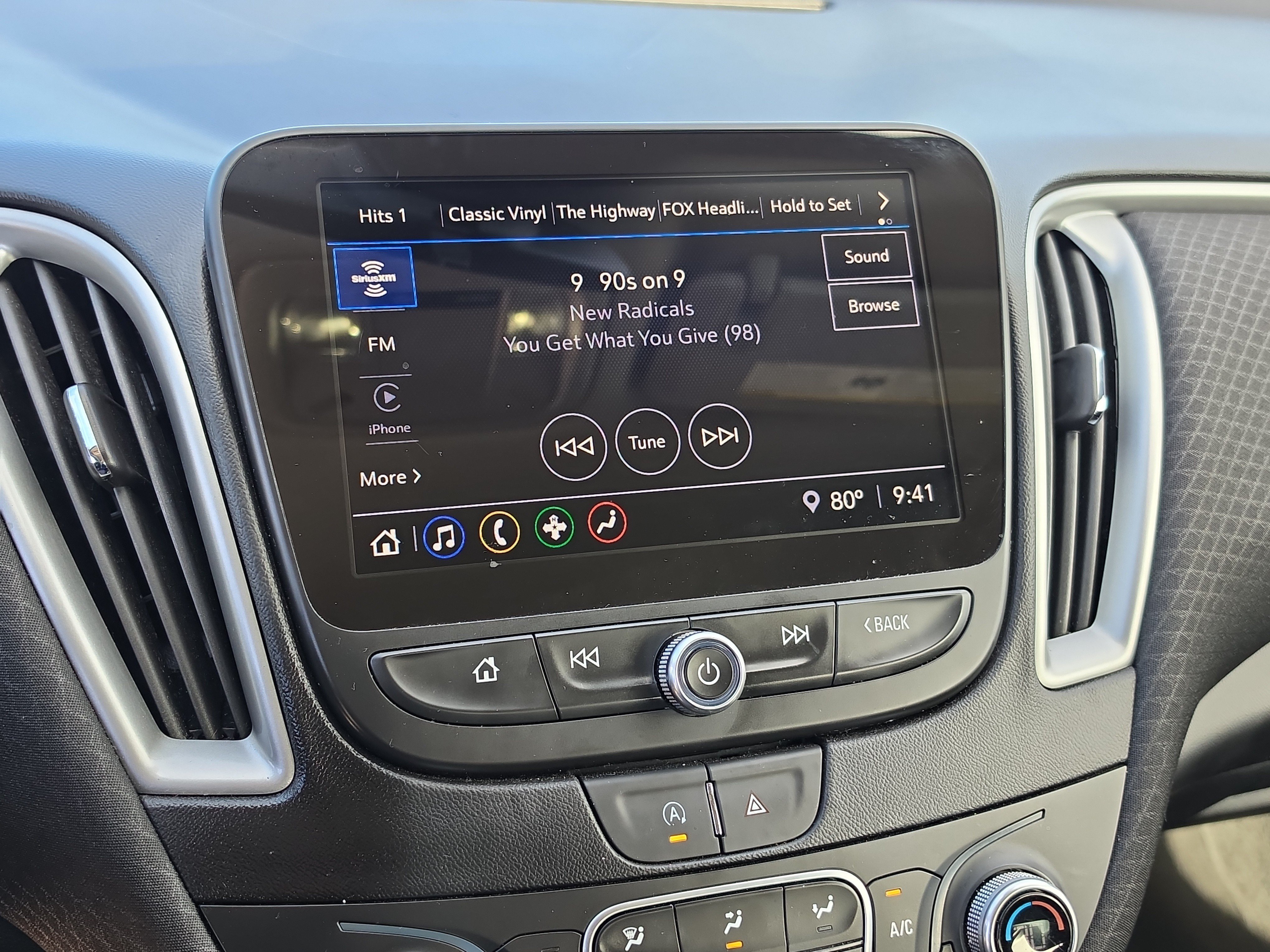 Certified 2024 Chevrolet Malibu LT FWD image 23