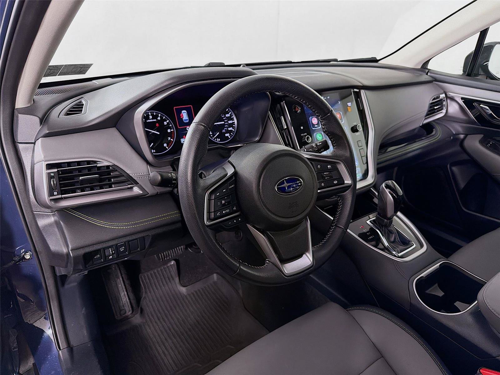 Used 2023 Subaru Outback Onyx Edition AWD/4WD image 16