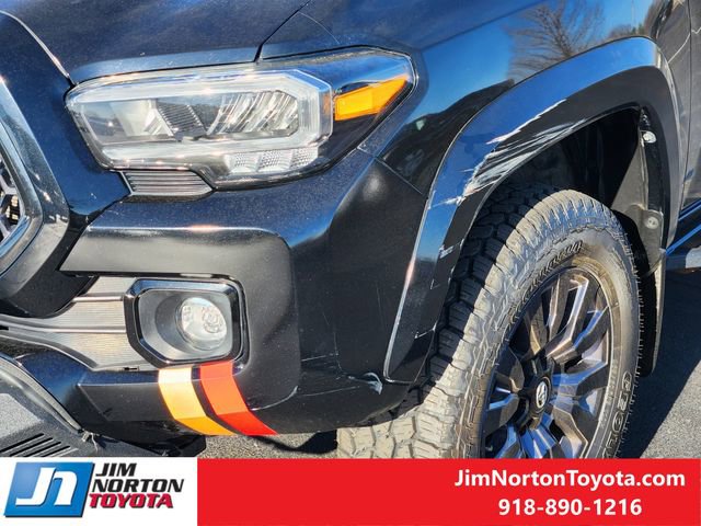 Used 2022 Toyota Tacoma Limited w/ Nightshade Package image 11