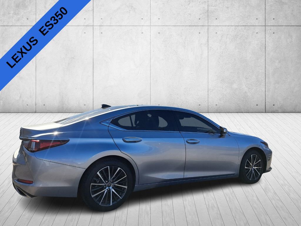 Used 2025 Lexus ES 350 w/ Premium Package image 4