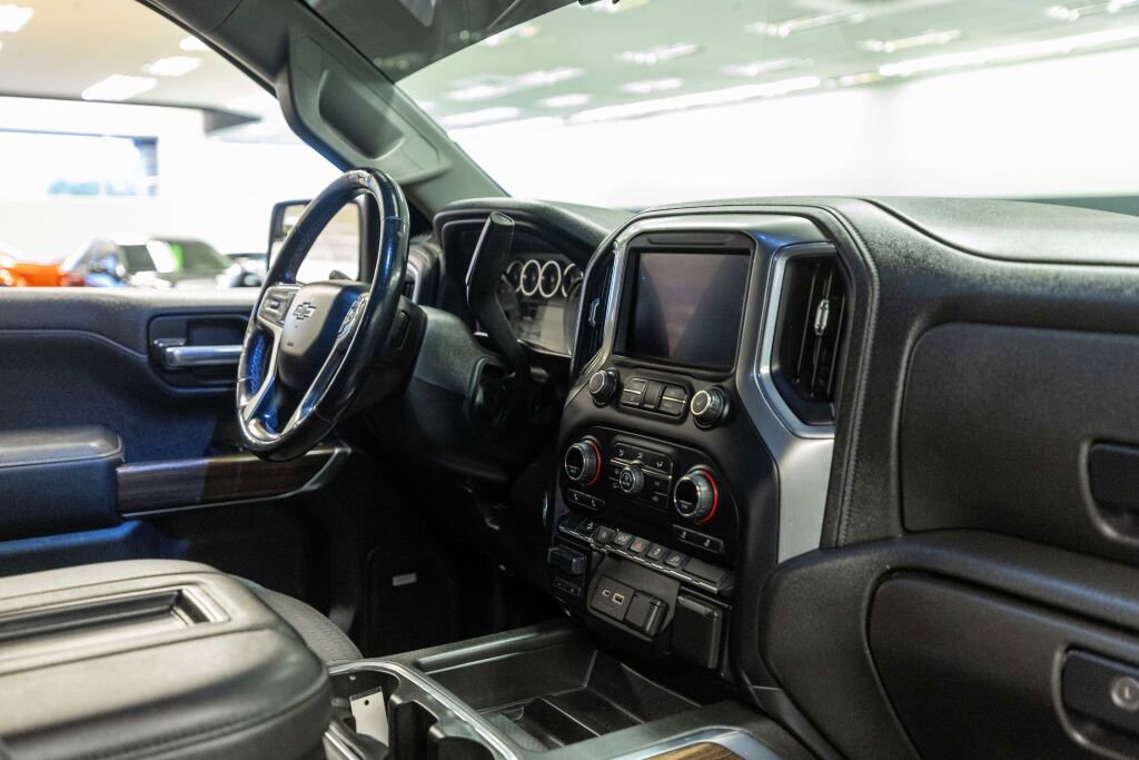 Used 2021 Chevrolet Silverado 1500 LT Trail Boss w/ Convenience Package II image 18