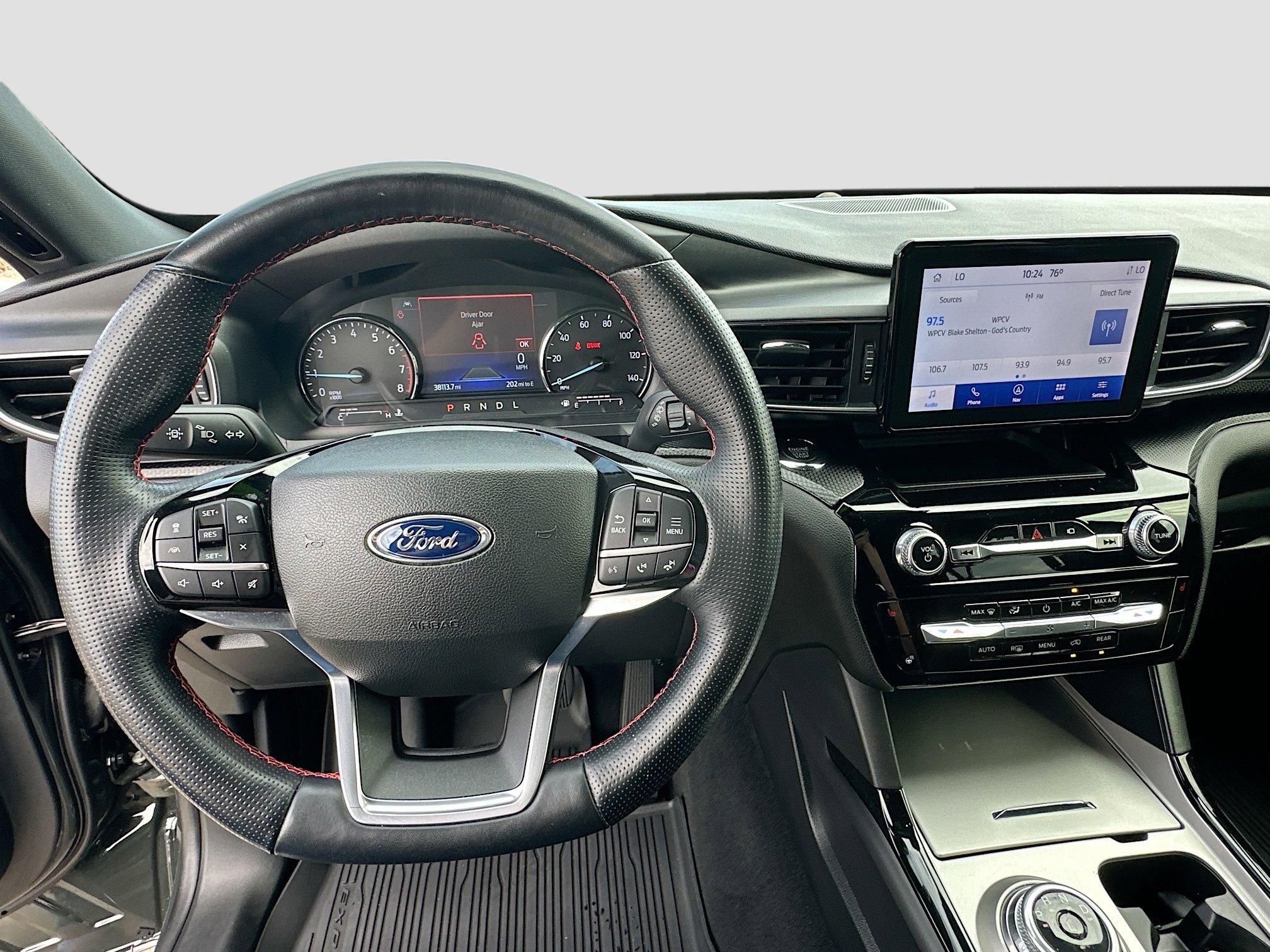 Certified 2022 Ford Explorer ST-Line w/ Class IV Trailer Tow Package image 11