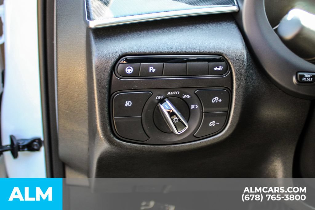 Used 2025 INFINITI QX50 Sport AWD/4WD image 30