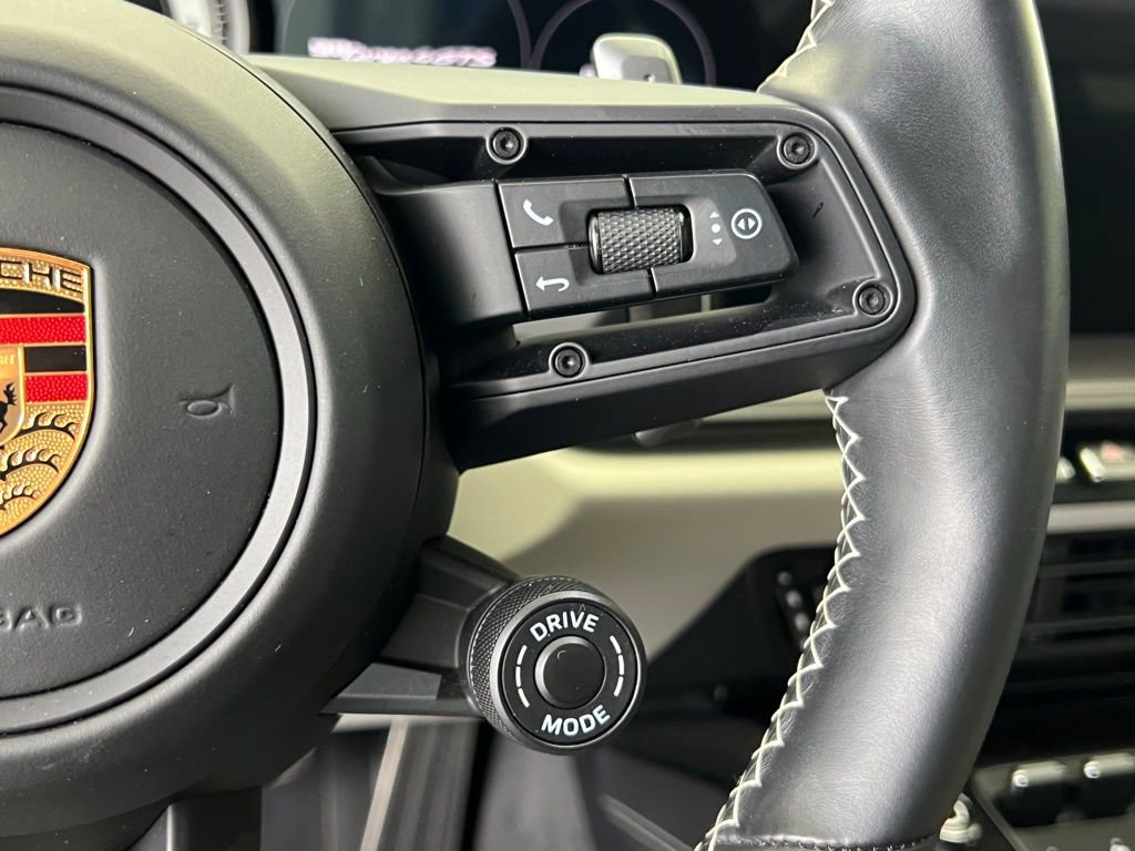 Certified 2023 Porsche 911 Targa 4S image 9