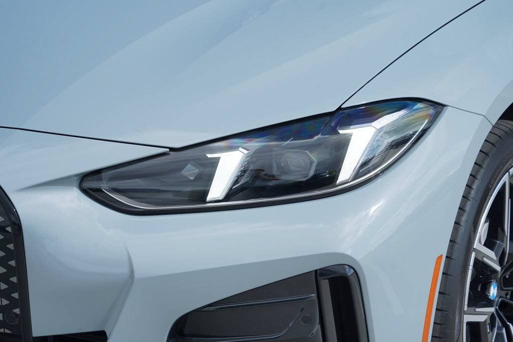 New 2026 BMW i4 eDrive40 w/ M Sport Package RWD image 4