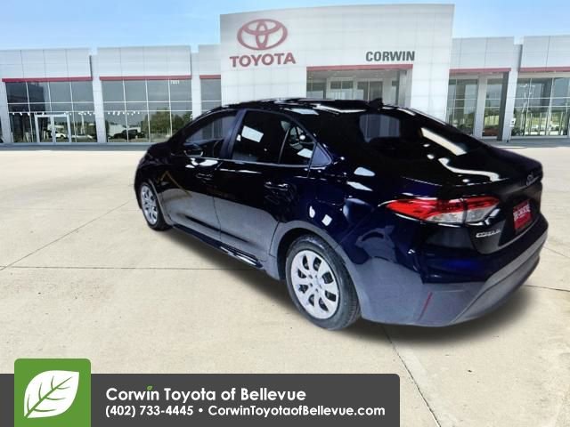 Used 2025 Toyota Corolla LE FWD image 14