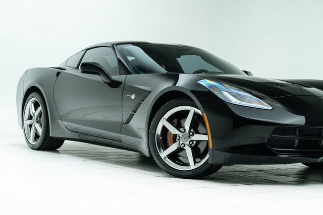 Used 2014 Chevrolet Corvette Stingray Coupe w/ 2LT Preferred Equipment Group RWD image 3