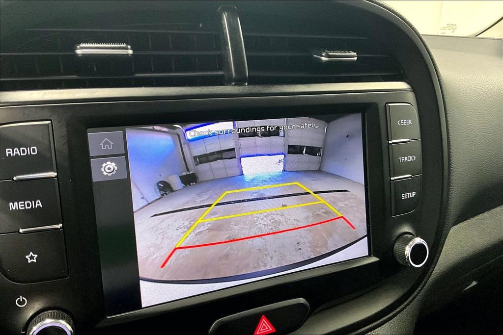 Used 2025 Kia Soul LX FWD image 29
