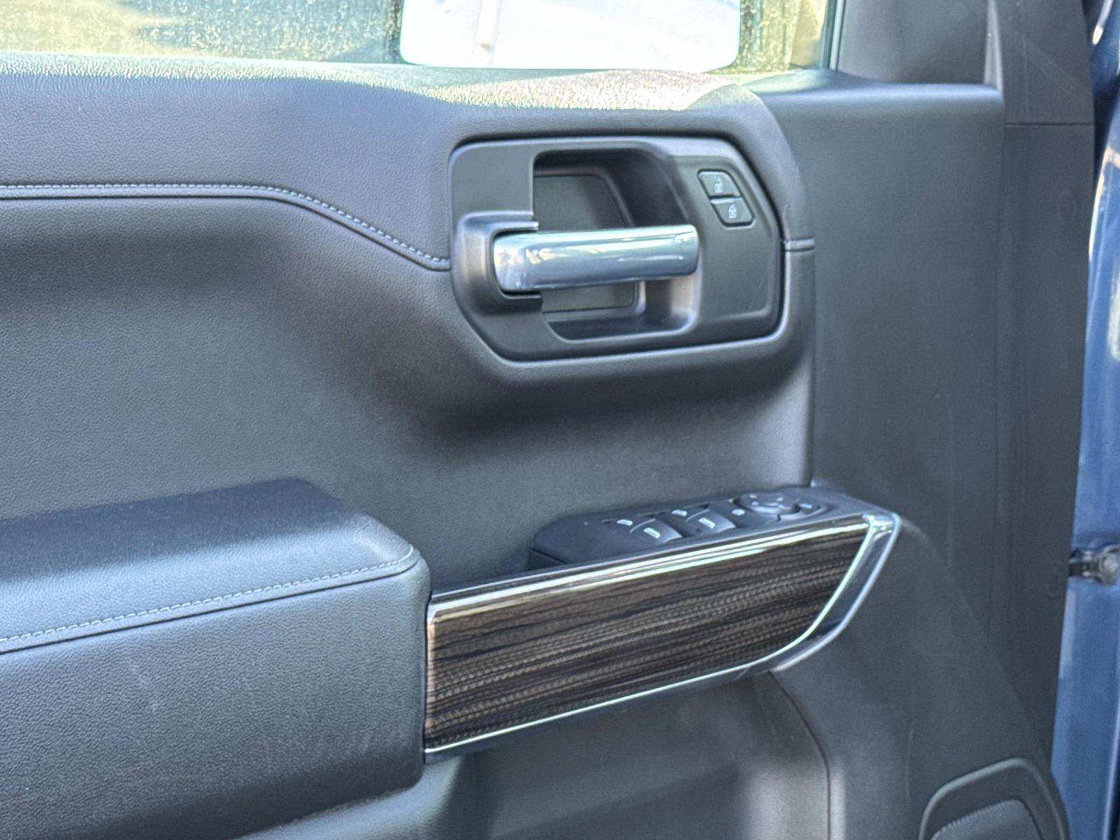 Used 2020 Chevrolet Silverado 1500 LT Trail Boss image 20