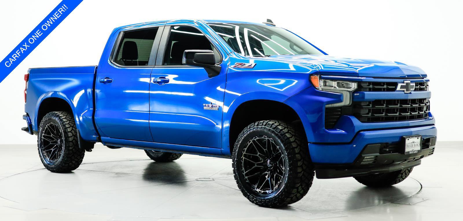 Used 2022 Chevrolet Silverado 1500 RST image 1